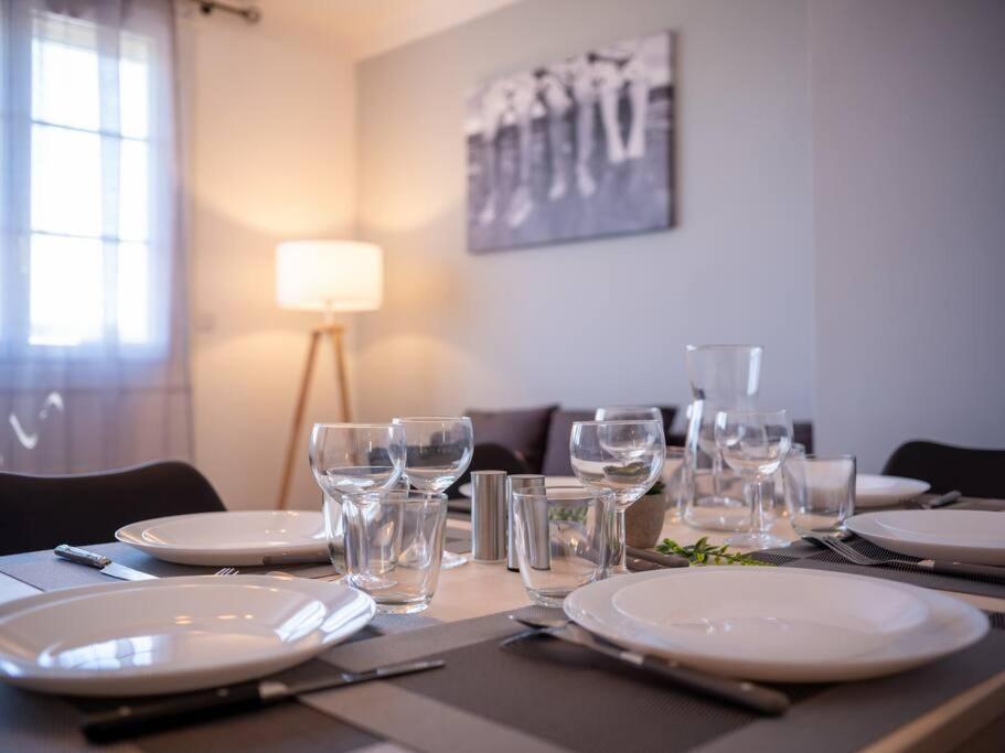 Appartement Tout Equipe Traversant 6 A 8 Couchages Marsilya Dış mekan fotoğraf