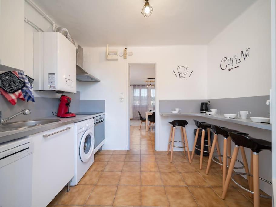 Appartement Tout Equipe Traversant 6 A 8 Couchages Marsilya Dış mekan fotoğraf